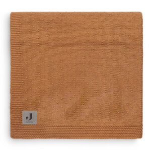 Kötött, pöttyös takaró – 75×100 cm – karamell