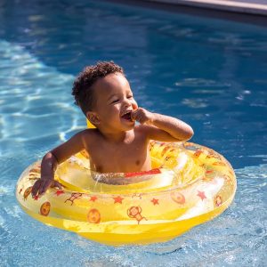 Gyerek beülős úszógumi – Sárga cirkusz mintás