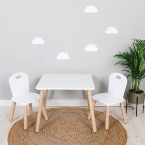 FreeON Athena gyerek fa asztal, 2 db székkel – fehér