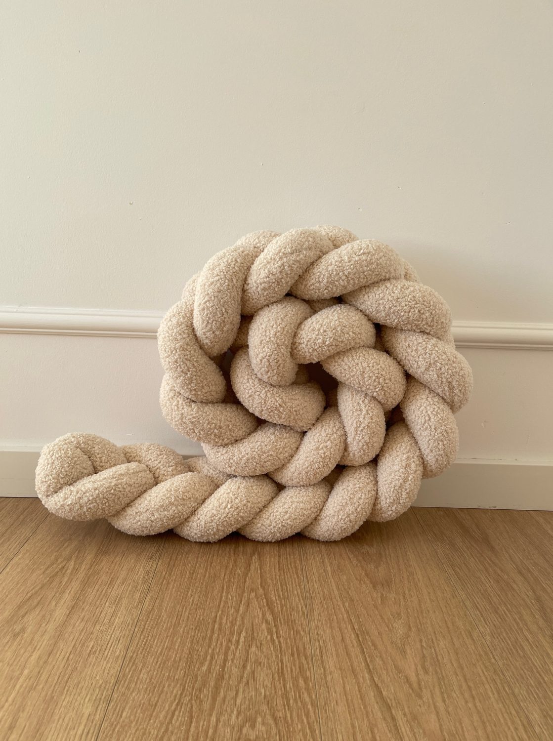 Teddy maci anyagú ágyrácsvédő - Választható színnel, fonással és hosszúsággal - Image 8